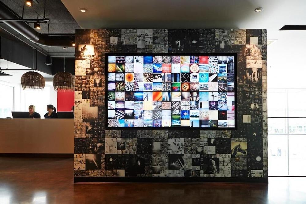 Alt Hotel Halifax Airport Enfield Extérieur photo