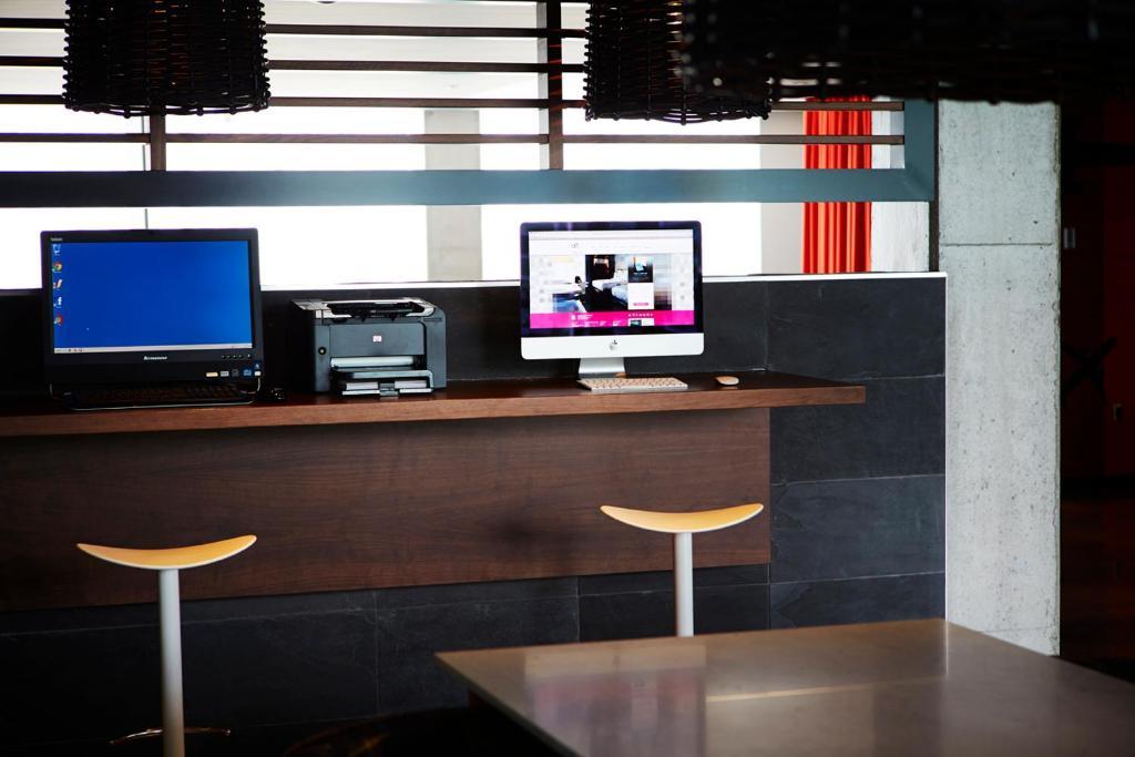 Alt Hotel Halifax Airport Enfield Extérieur photo
